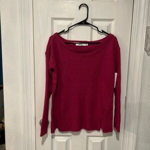 Women’s JustFab sweater